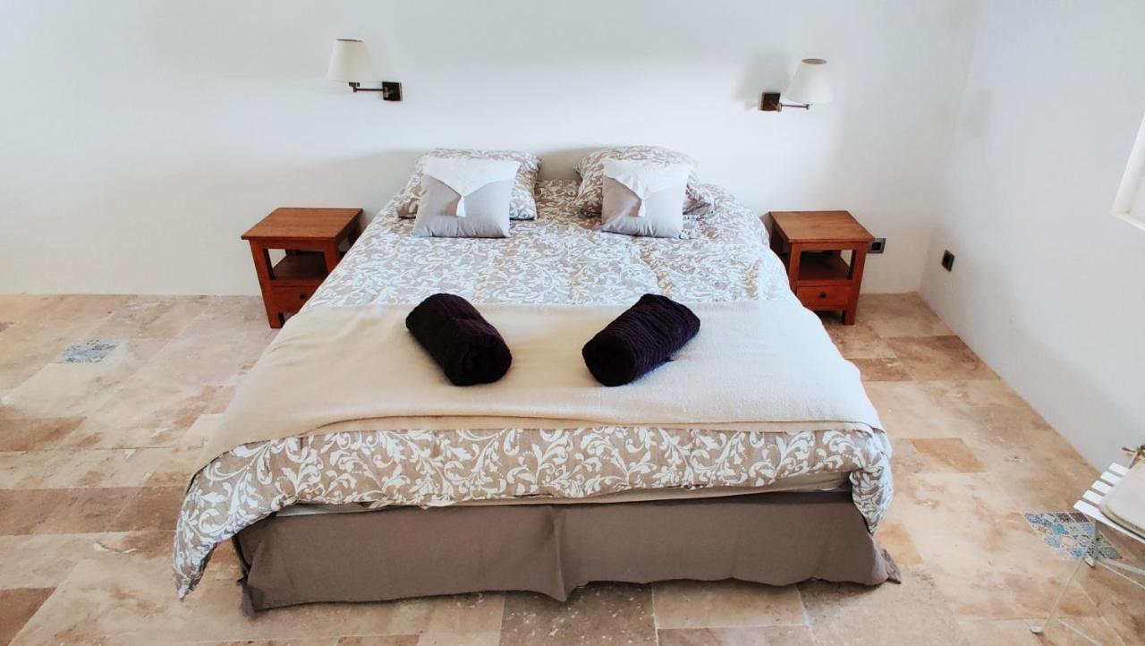 Superbe Chambre Avec Terrasse, Parking Prive, Jardin, Calme, Climatisation, 10 Mn Pont Du Gard #7 Apartman Rochefort-du-Gard Kültér fotó