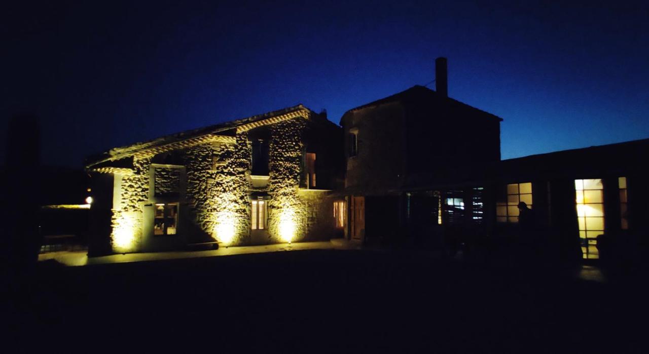 Superbe Chambre Avec Terrasse, Parking Prive, Jardin, Calme, Climatisation, 10 Mn Pont Du Gard #7 Apartman Rochefort-du-Gard Kültér fotó
